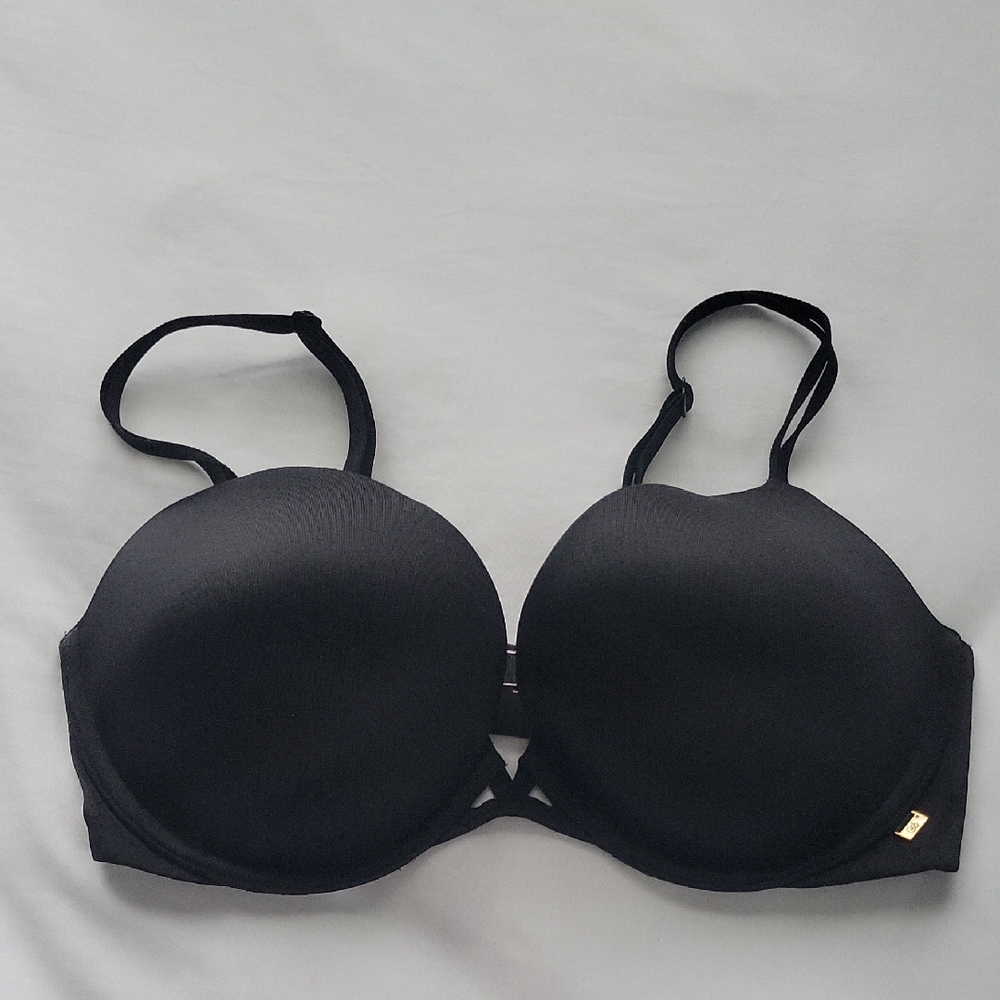 Victoria's Secret Elegant Black Push-up Bra